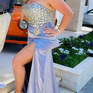 Prom dress worn once for two hours